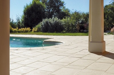 Roma kantfliser til pool